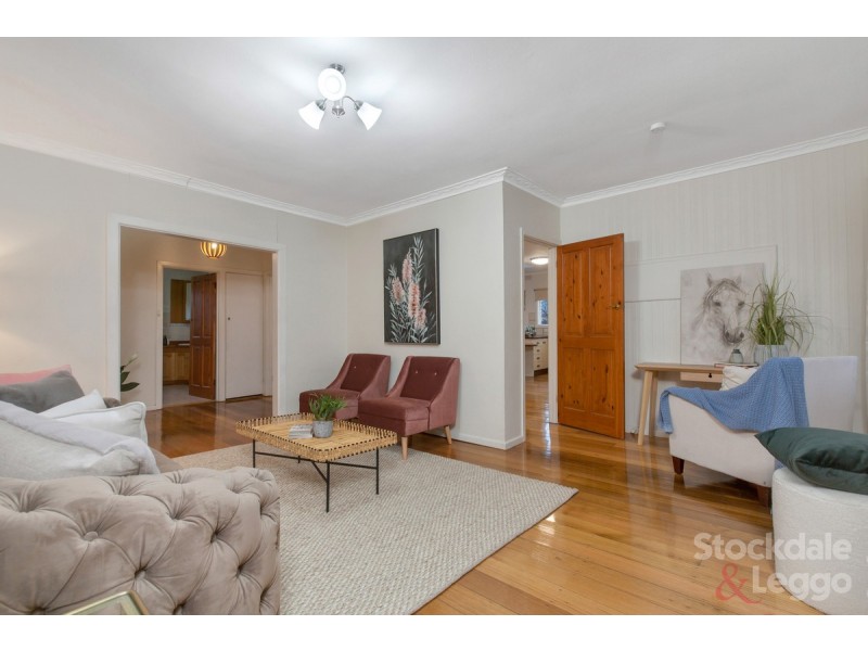 61 Beatty Avenue, Glenroy VIC 3046