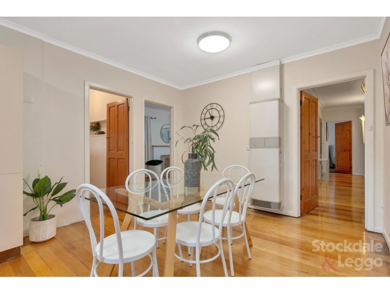 61 Beatty Avenue, Glenroy VIC 3046