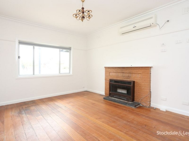 10 East Street, Hadfield VIC 3046