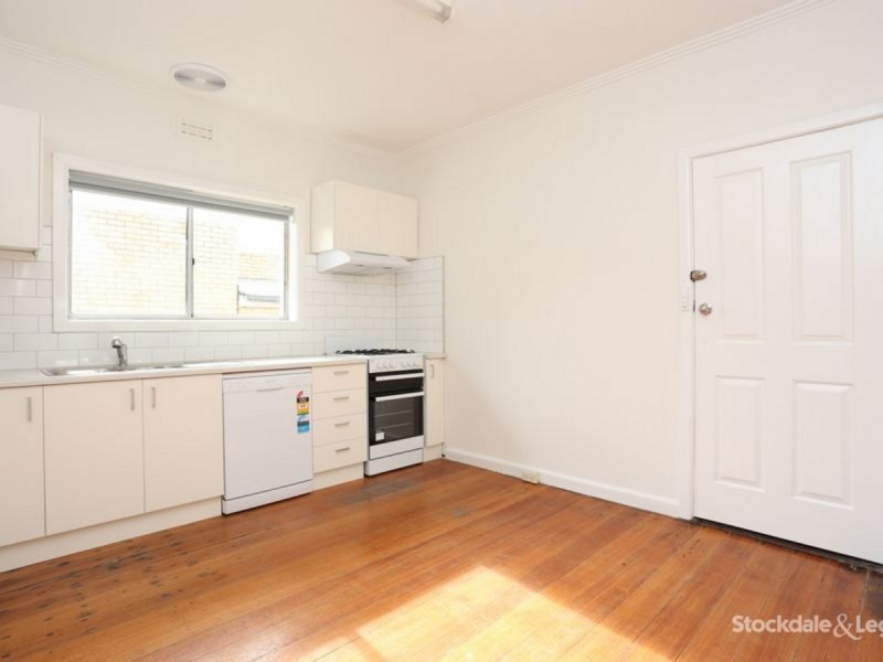 10 East Street, Hadfield VIC 3046