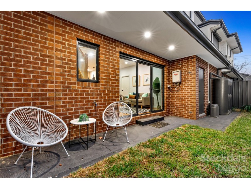 2/7 Mikado Street, Hadfield VIC 3046