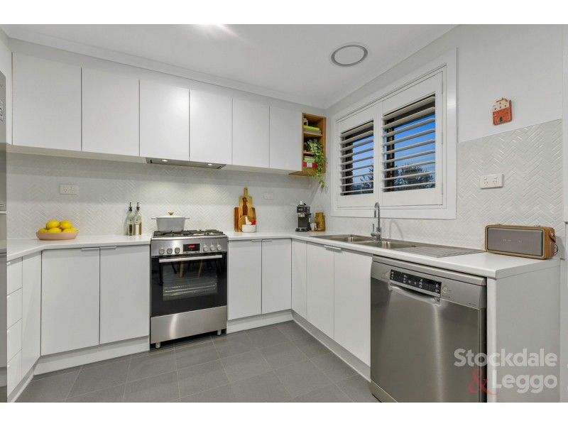 1/29 Gladstone Parade, Glenroy VIC 3046