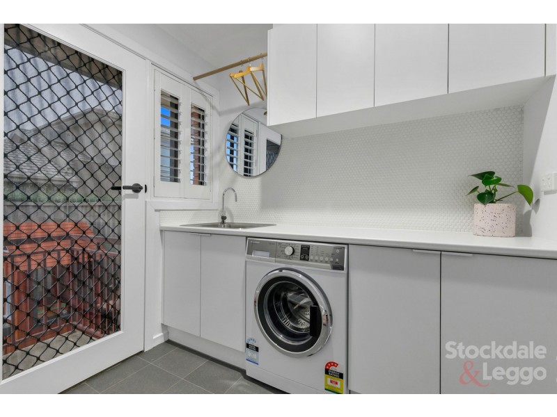 1/29 Gladstone Parade, Glenroy VIC 3046