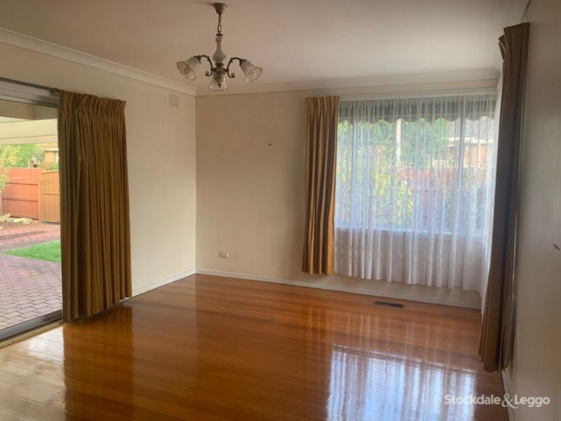 12 Second Avenue, Craigieburn VIC 3064