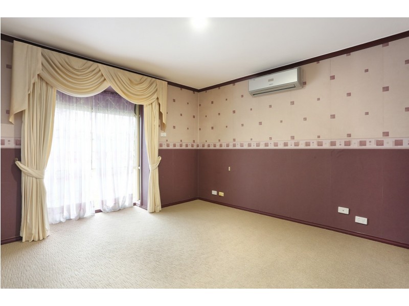 7 LAWRY Place, Meadow Heights VIC 3048