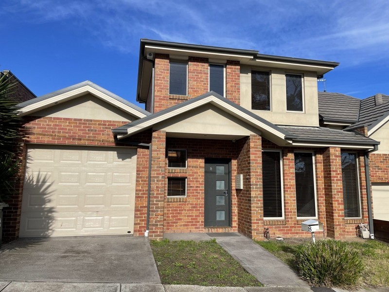8 Strachan Street, Oak Park VIC 3046