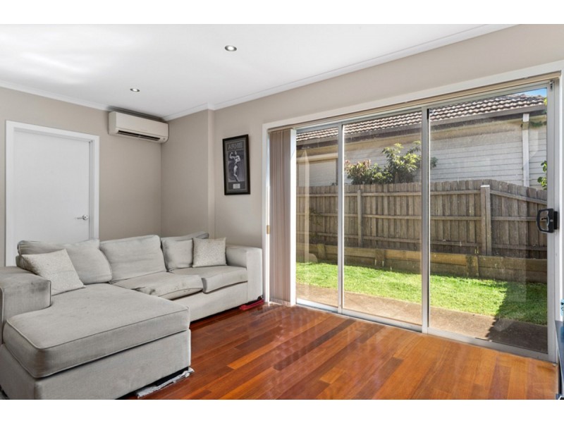 1/15 Hartington Street, Glenroy VIC 3046