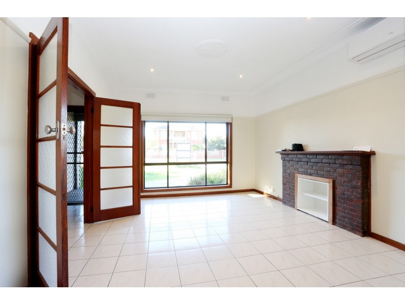 1/35 Plumpton Avenue, Glenroy VIC 3046