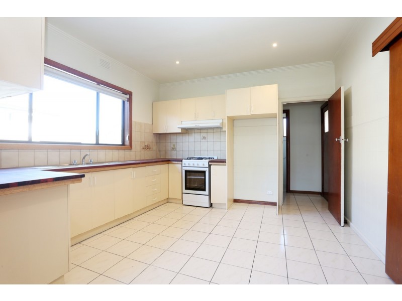 1/35 Plumpton Avenue, Glenroy VIC 3046