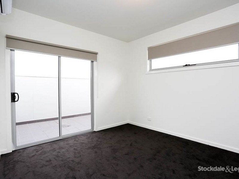 2/41 Anselm Grove, Glenroy VIC 3046