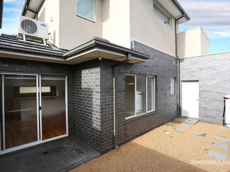 2/41 Anselm Grove, Glenroy VIC 3046