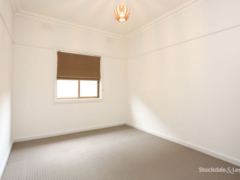 51 Winifred Street, Oak Park VIC 3046