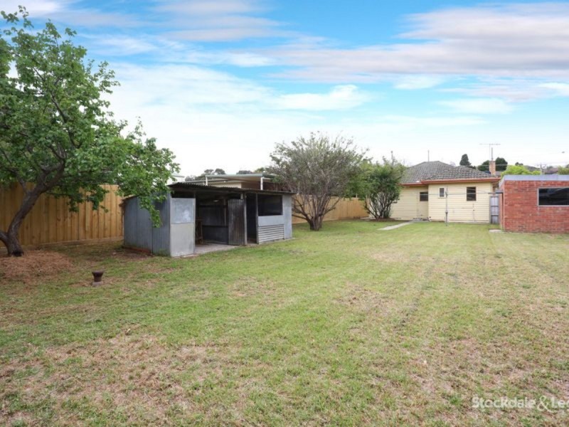 51 Winifred Street, Oak Park VIC 3046