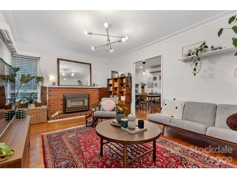 104 Outlook Drive, Glenroy VIC 3046