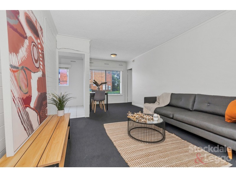 1/854 Pascoe Vale Road, Glenroy VIC 3046