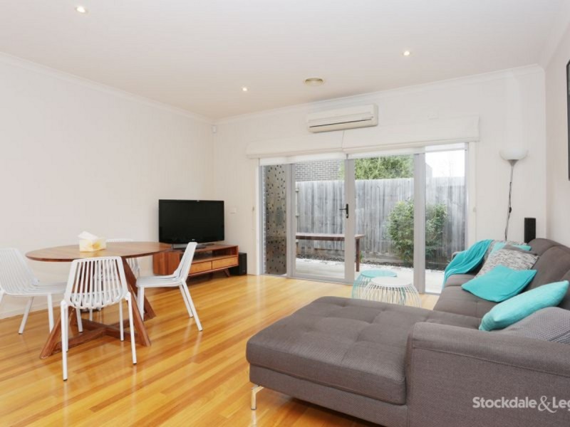 106 Chapman Avenue, Glenroy VIC 3046