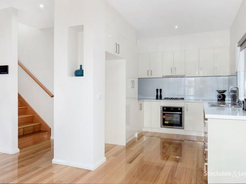 1/10 Rowan Street, Glenroy VIC 3046