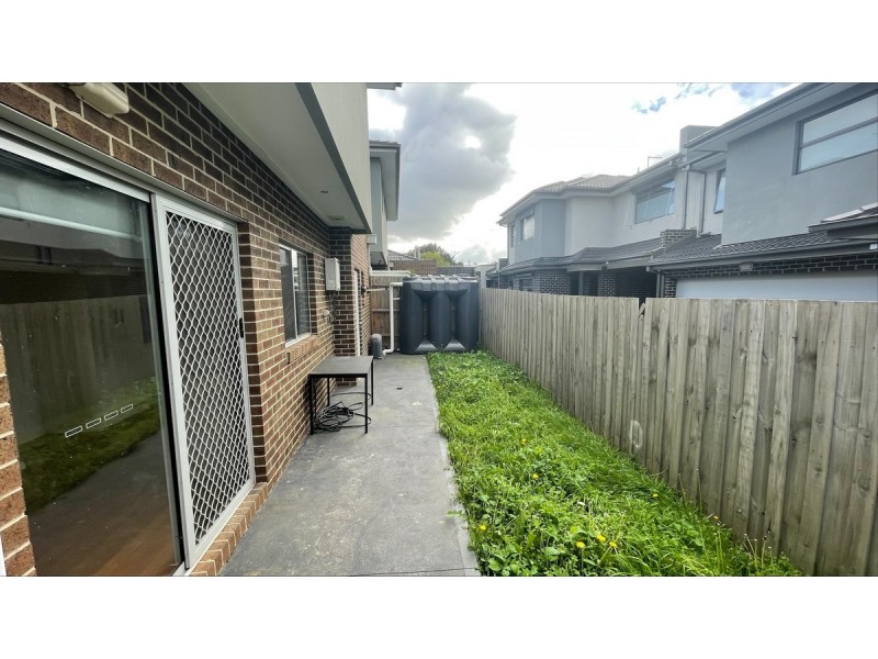 1/10 Rowan Street, Glenroy VIC 3046