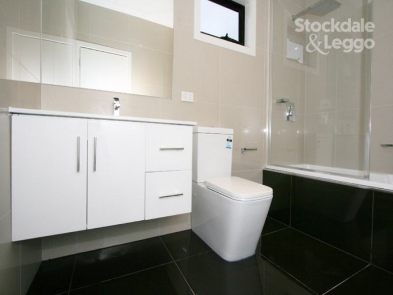 14A Wheatsheaf Road, Glenroy VIC 3046