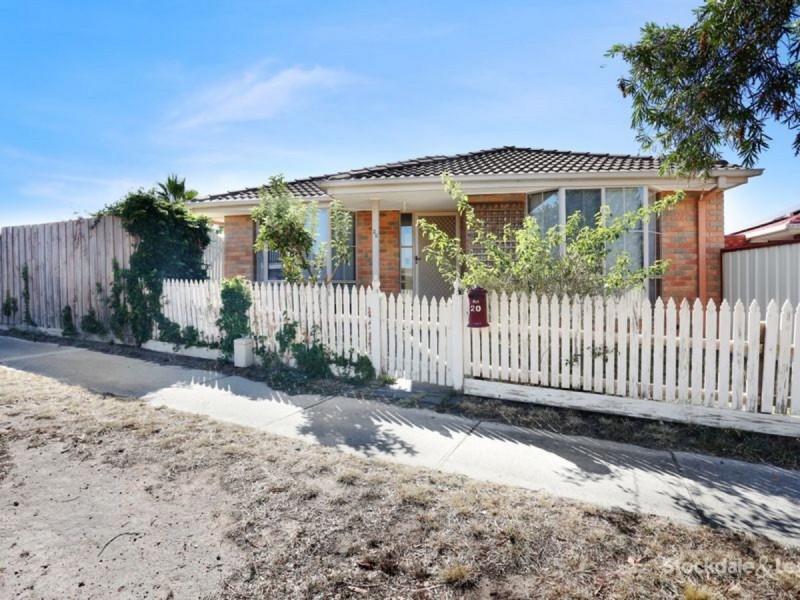 20 Manuka Place, Meadow Heights VIC 3048