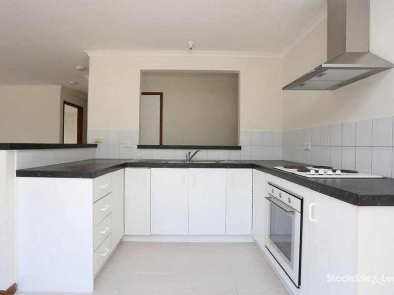 20 Manuka Place, Meadow Heights VIC 3048