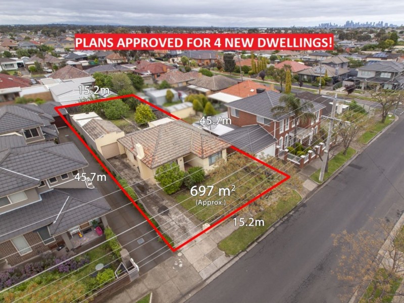 166 West Street, Hadfield VIC 3046