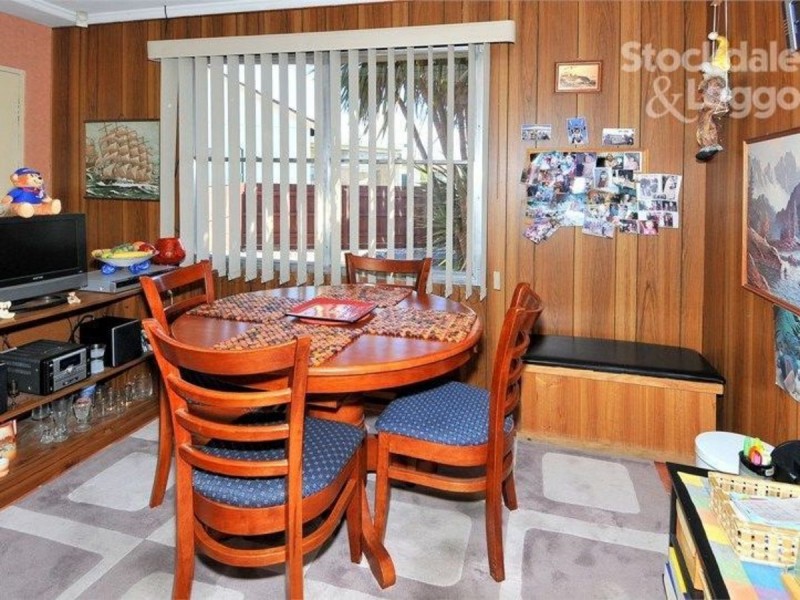 11 Ouyen Court, Dallas VIC 3047