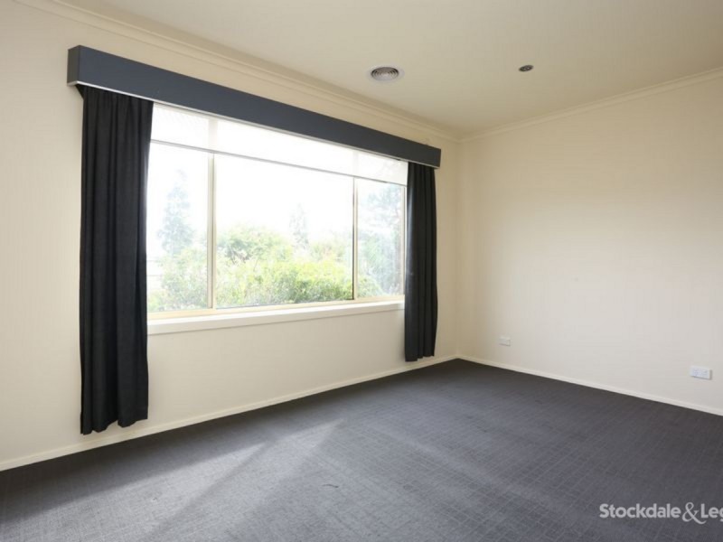 45 Bushfield Crescent, Coolaroo VIC 3048