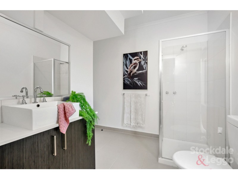 2/3 Howard Court, Glenroy VIC 3046