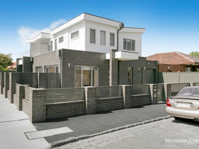 15 John Street, Seddon VIC 3011