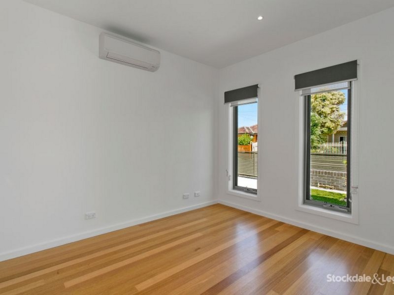 15 John Street, Seddon VIC 3011