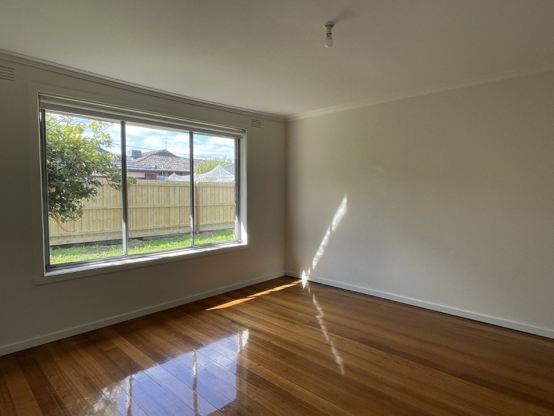 4/11 Logan Street, Glenroy VIC 3046