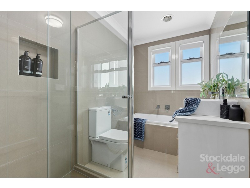 33 Farview Street, Glenroy VIC 3046