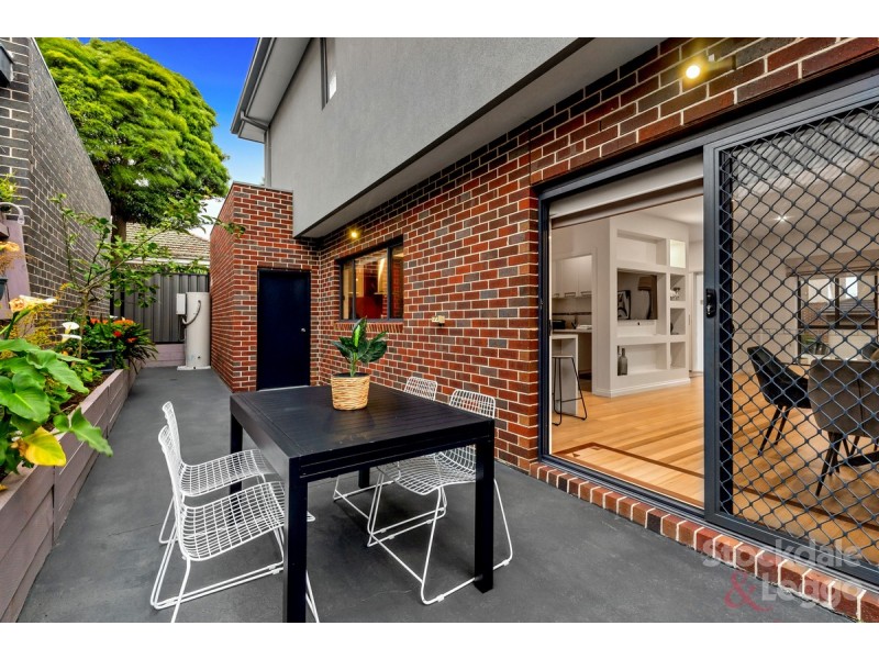 16 Currajong Street, Glenroy VIC 3046