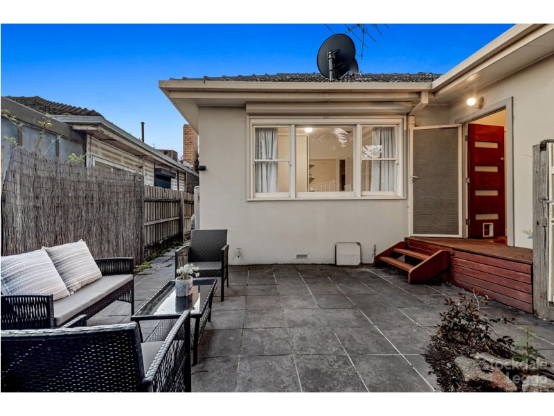 120 Loongana Avenue, Glenroy VIC 3046