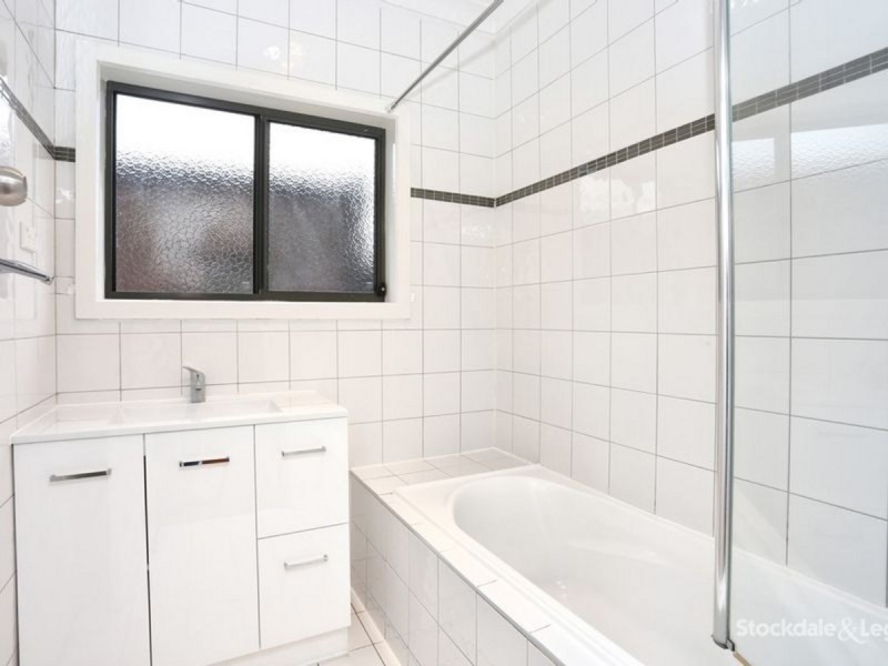 1/34 Churchill Street, Glenroy VIC 3046