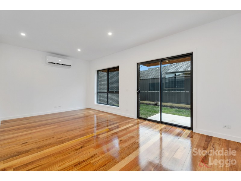 2/73 Hubert Avenue, Glenroy VIC 3046