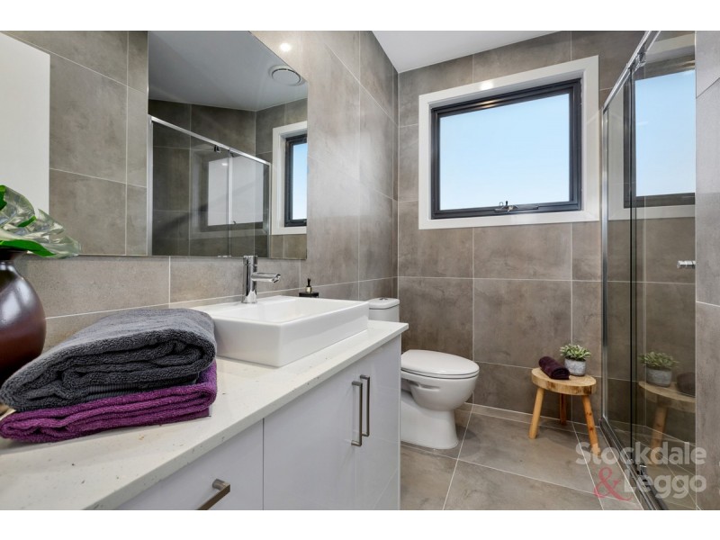 1/73 Hubert Avenue, Glenroy VIC 3046