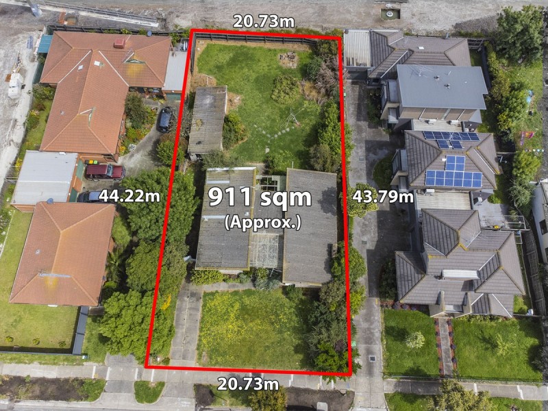 13 Hartington Street, Glenroy VIC 3046