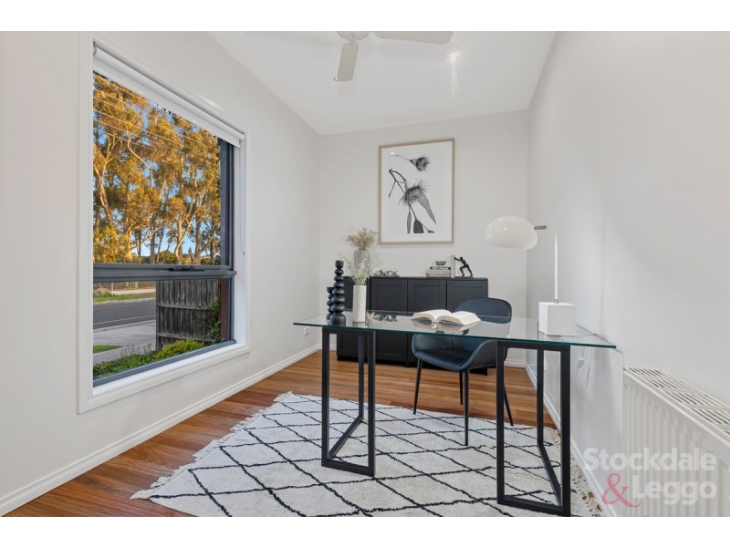 7 Cardinal Road, Oak Park VIC 3046