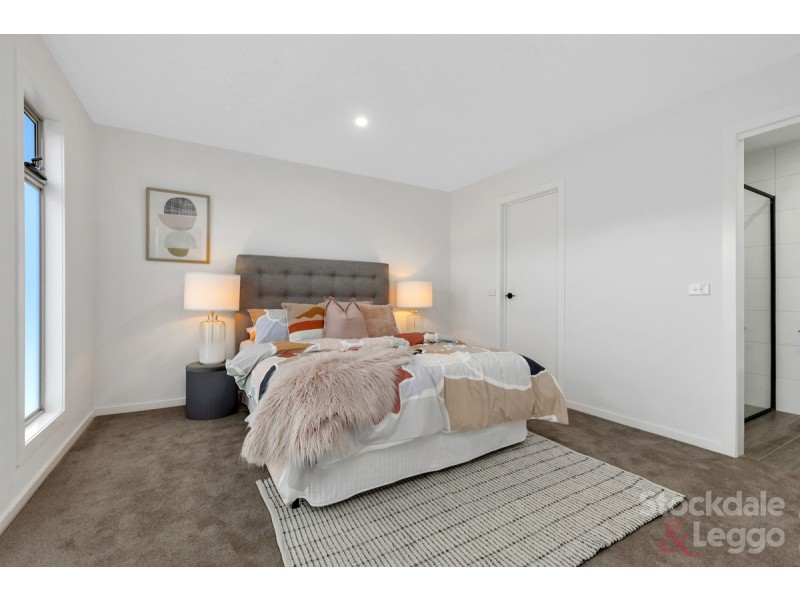 3/10 John Street, Oak Park VIC 3046