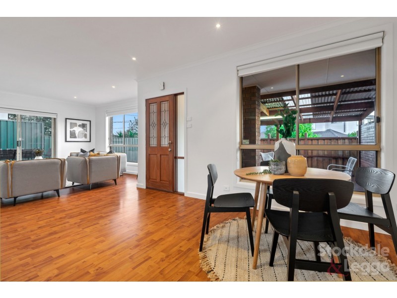 2/42 Winifred Street, Oak Park VIC 3046