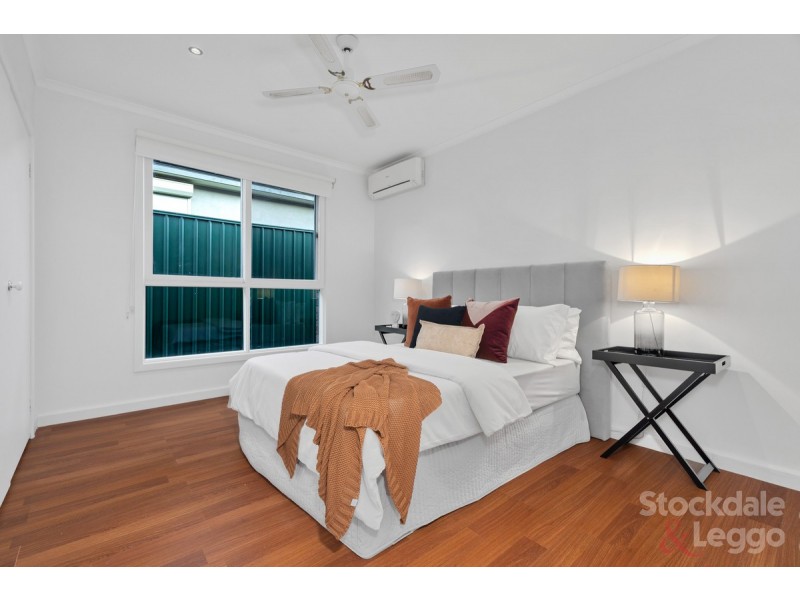 2/42 Winifred Street, Oak Park VIC 3046