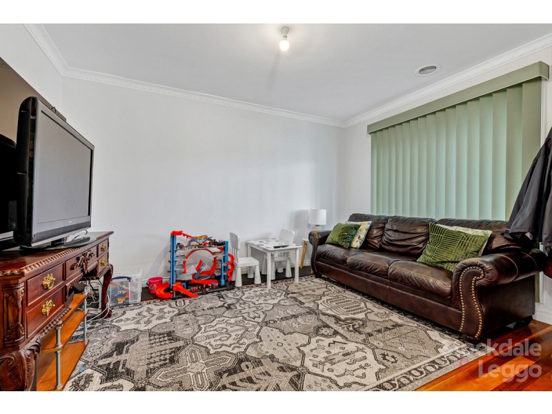 16 Walter Street, Hadfield VIC 3046