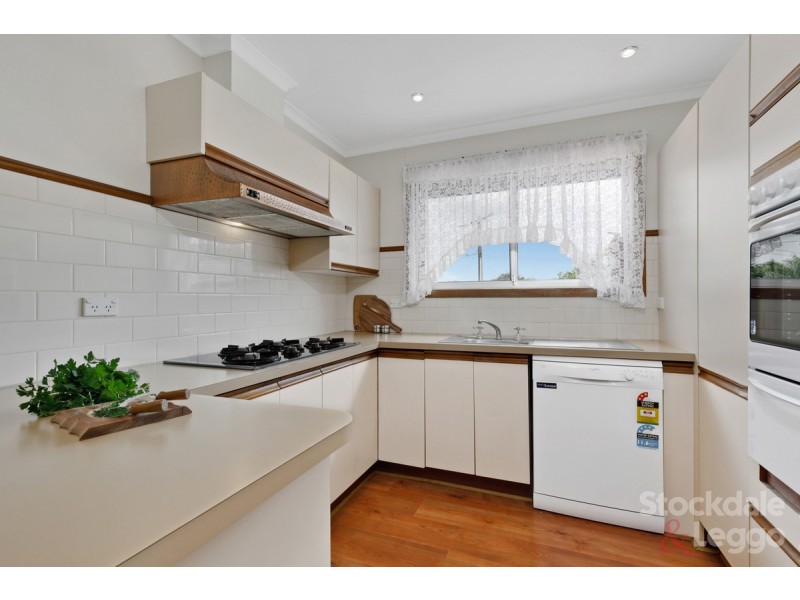 4 Genoa Court, Coolaroo VIC 3048