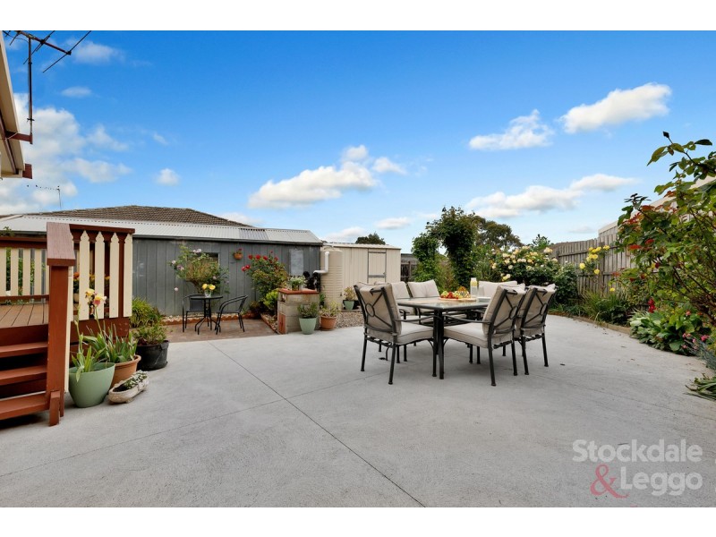 4 Genoa Court, Coolaroo VIC 3048