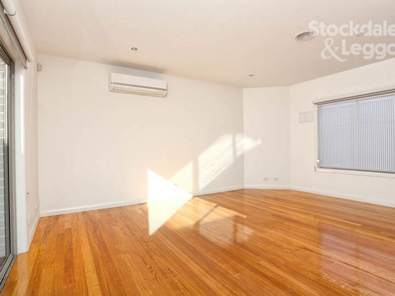 2/56 Widford Street, Glenroy VIC 3046