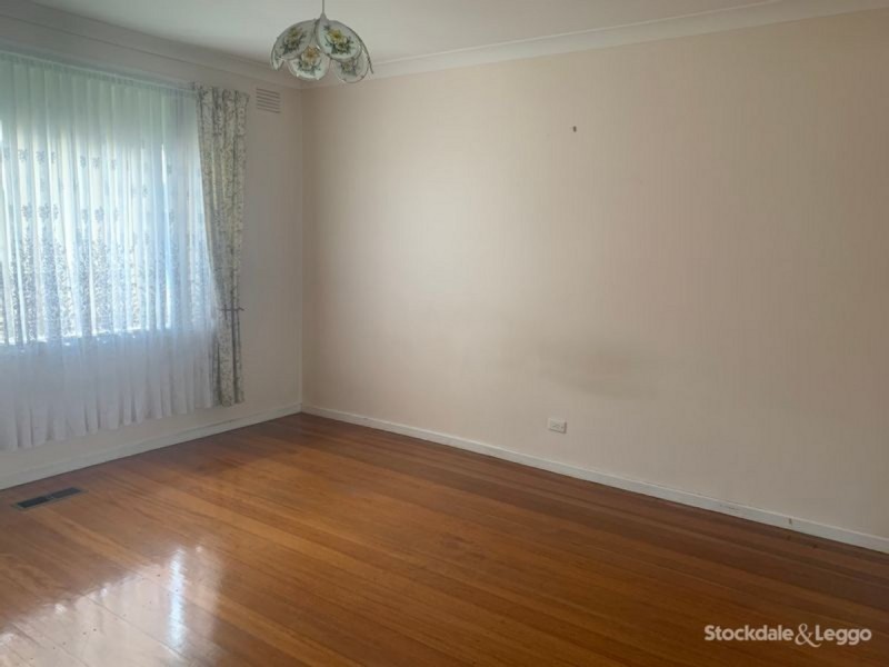 12 Second Avenue, Craigieburn VIC 3064