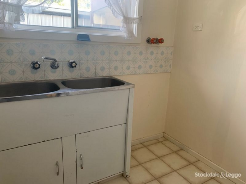 12 Second Avenue, Craigieburn VIC 3064