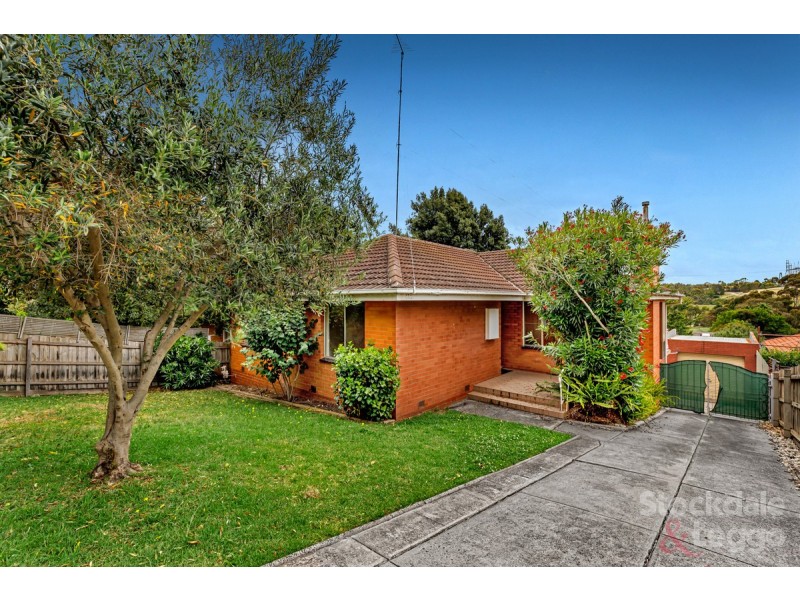 46 Valley Crescent, Glenroy VIC 3046